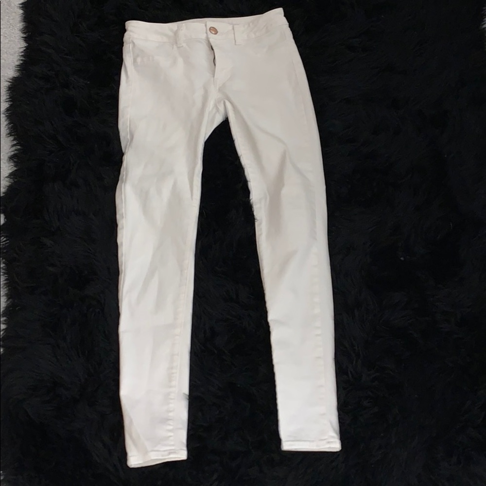 American Eagle White Jeans